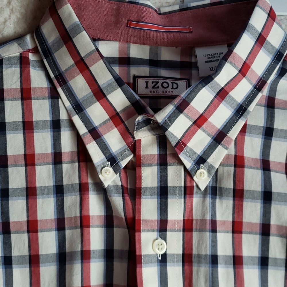 Men's Izod button up